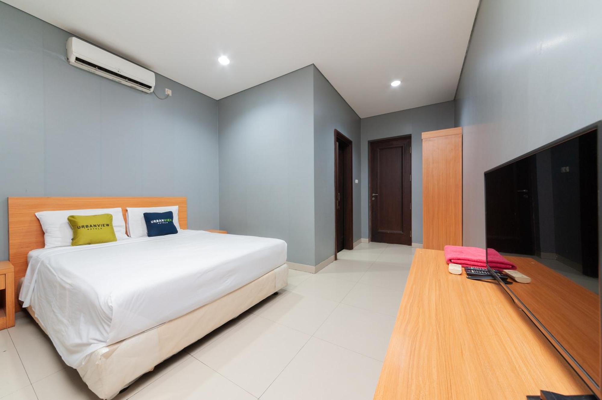 Reddoorz Plus Near Kelapa Dua Kebon Jeruk จาการ์ตา ภายนอก รูปภาพ