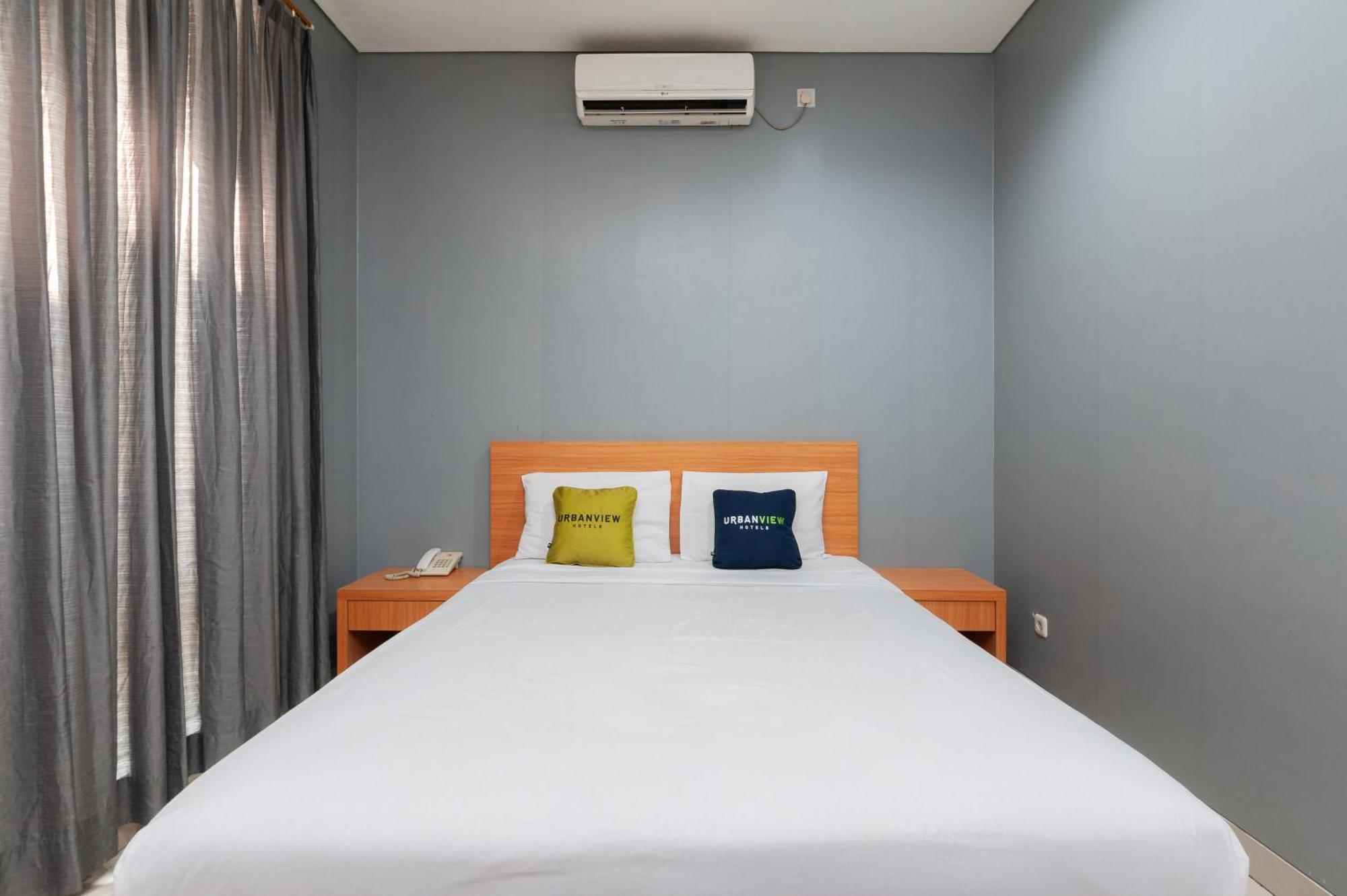 Reddoorz Plus Near Kelapa Dua Kebon Jeruk จาการ์ตา ภายนอก รูปภาพ